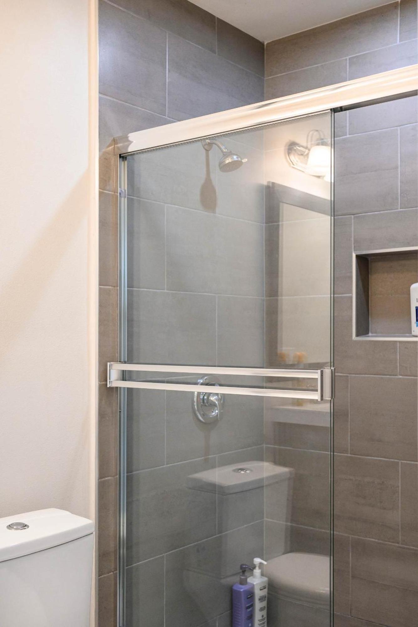 2b2b Newly Remodeled Apartamento Pasadena