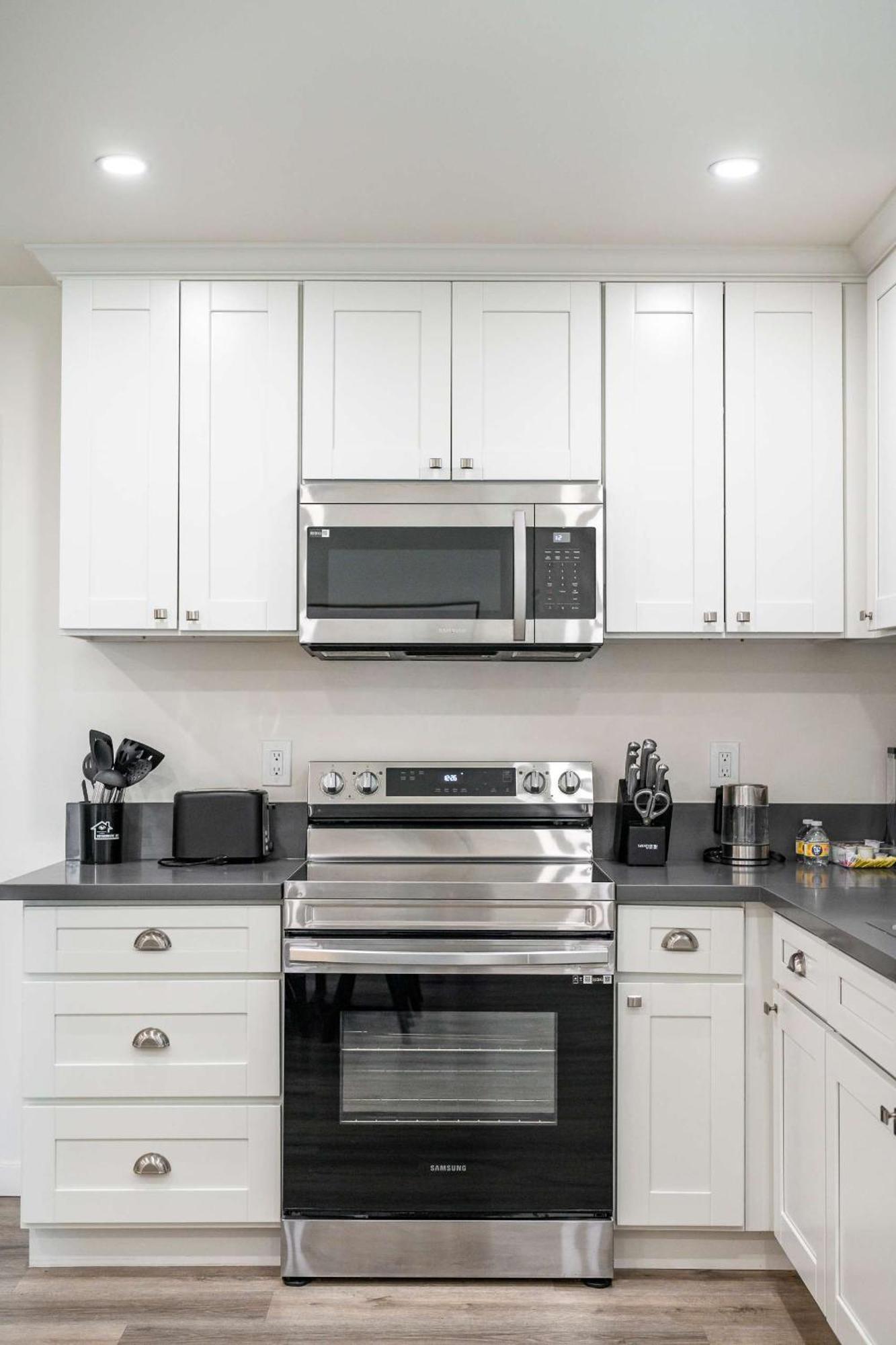 2b2b Newly Remodeled Pasadena